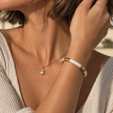White & Gold Curved Bar Stretch Bracelet