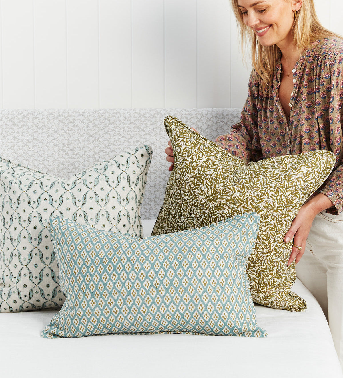 Granada Moss Linen Cushion - 50cm