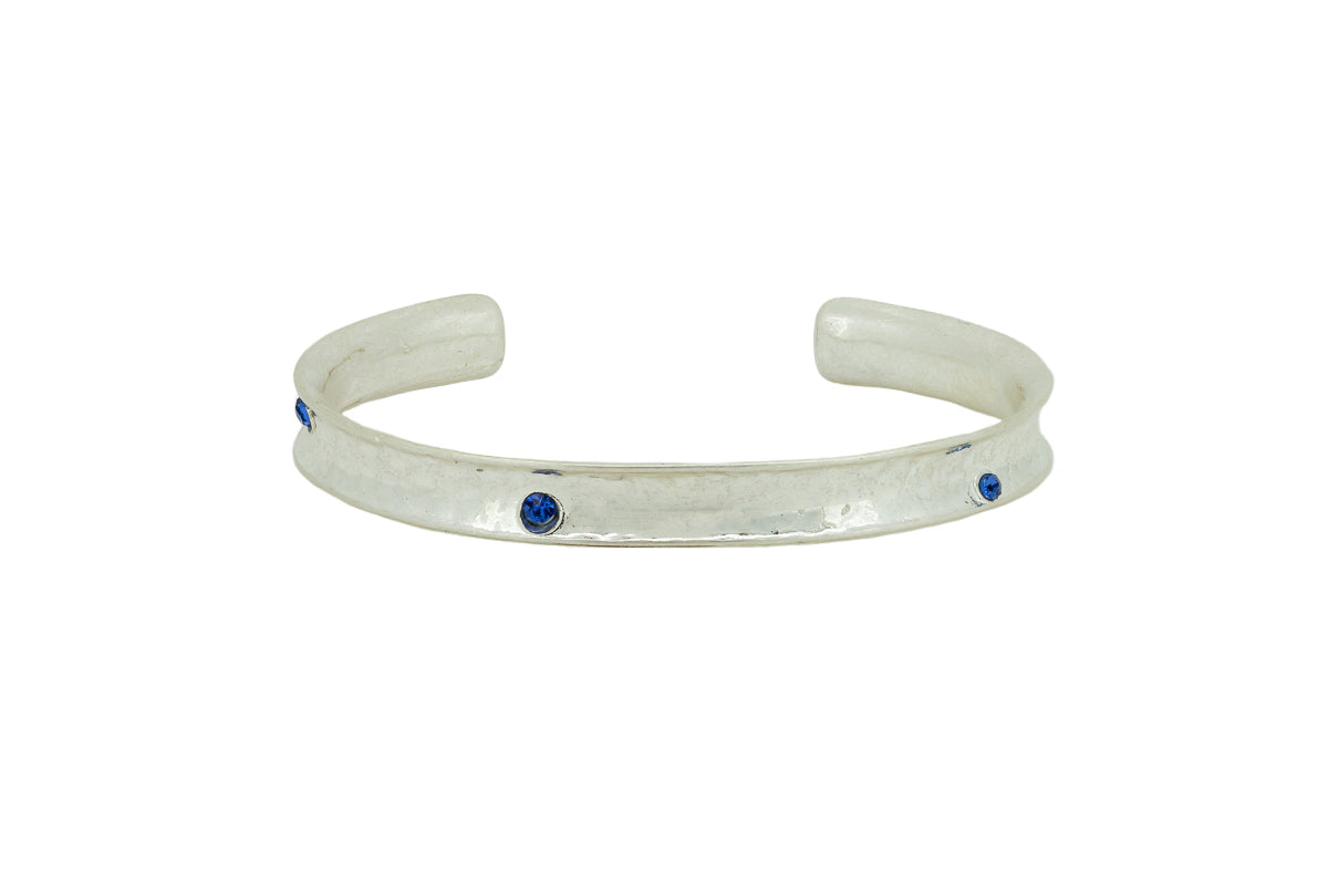 SILVER BLUE SCATTED CRYSTAL CUFF