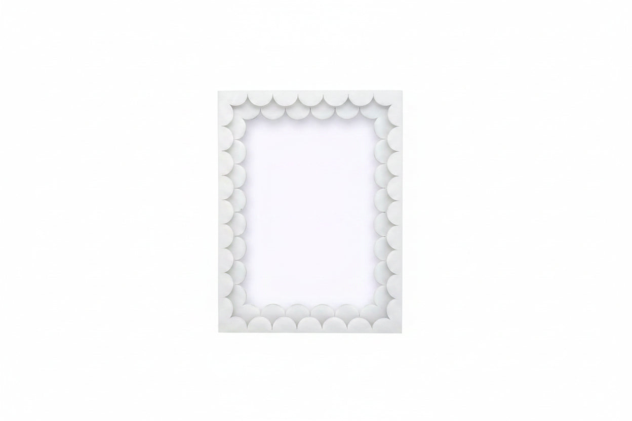 White Acrylic Double Scallop 5x7 Photo Frame