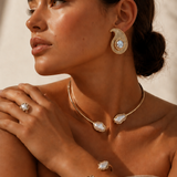 Maharani Paisley Earrings in Gold