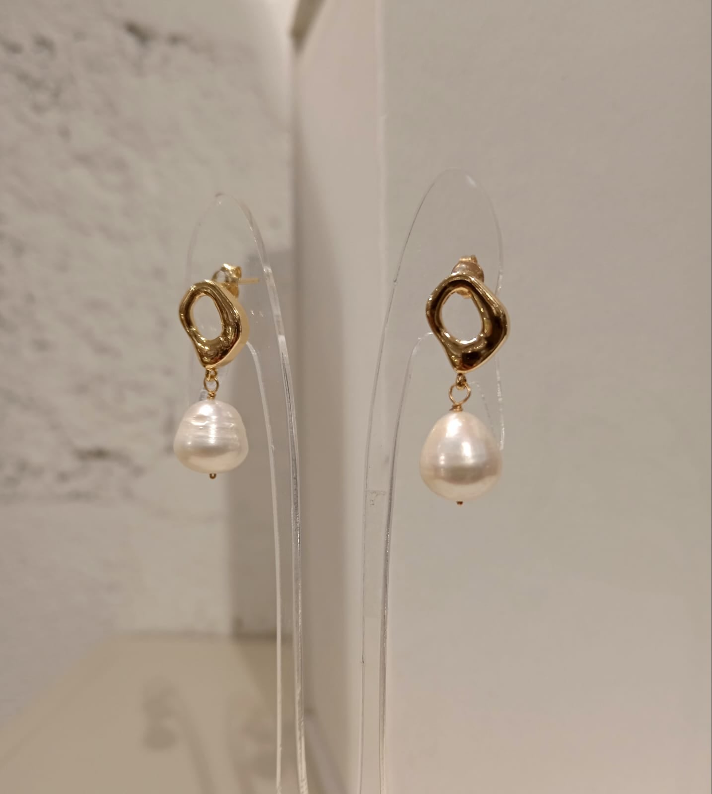 PEARL DROP EARRINGS