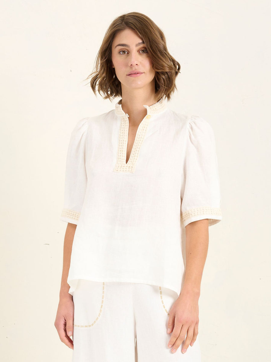 PEEK BLOUSE - IVORY