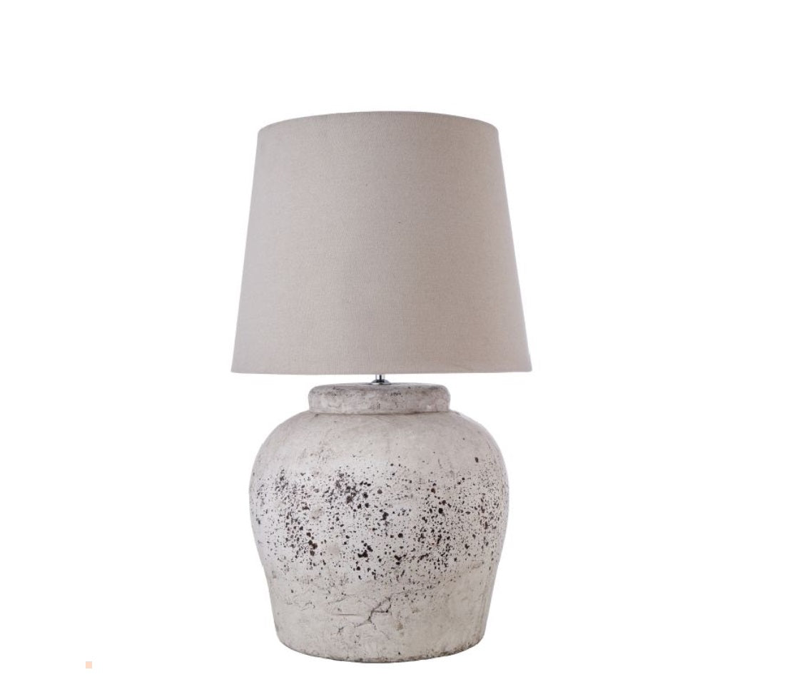 RUSTIC CERAMIC TABLE LAMP