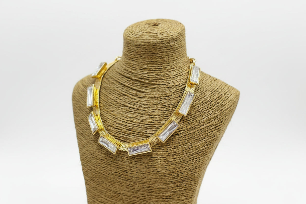 Gold Choker in Moonstone