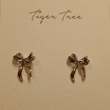 Silver Crinkle Bow E/R