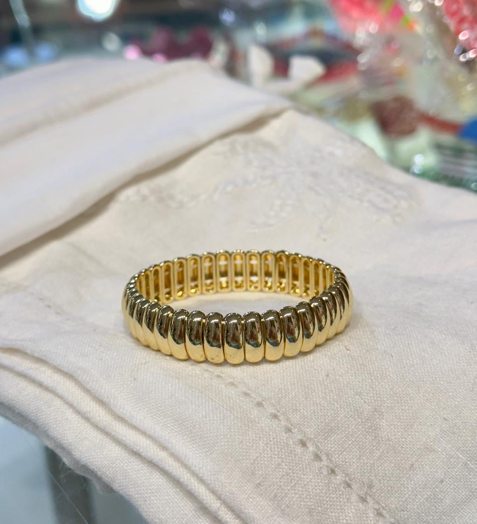 Gold Curved Bar Stretch Bracelet