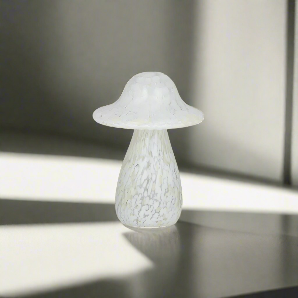 MOTTIE GLASS MUSHROOM SCULPTURE  - MEDIUM