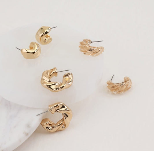 GOLD SOFT TWIST HOOPS