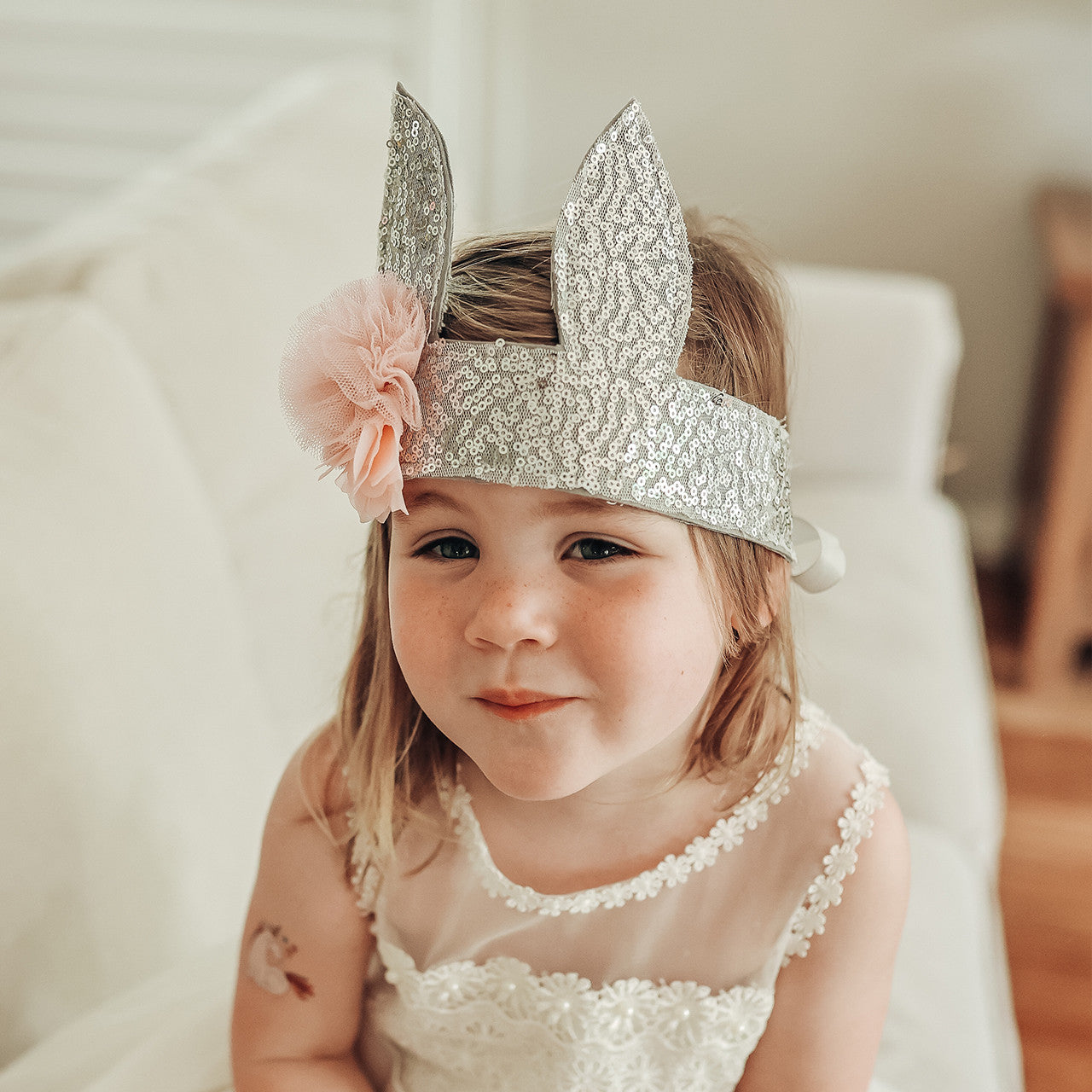 SEQUIN BUNNY CROWN - SILVER