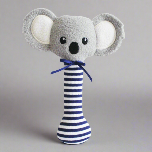 BABY KOALA STICK RATTLE - NAVY