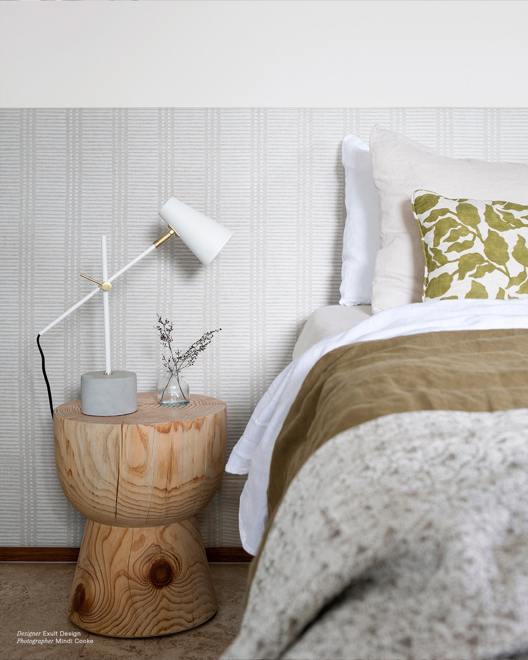 Dash Dot Chalk fabric by Walter G shown in a styled interior, reference LINN13.018