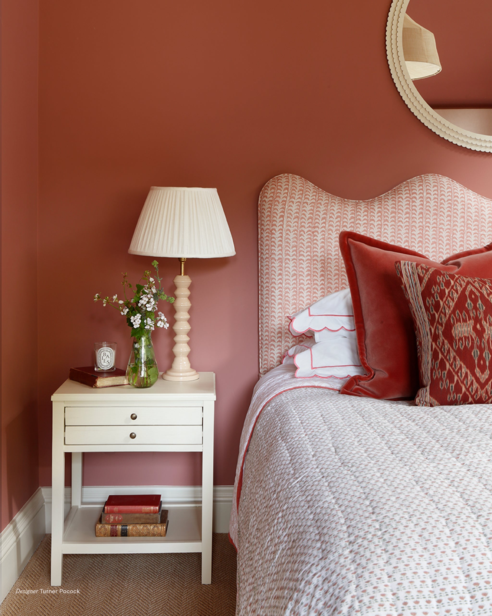 Luxor Guava fabric by Walter G shown in a styled interior, reference LINN18.003