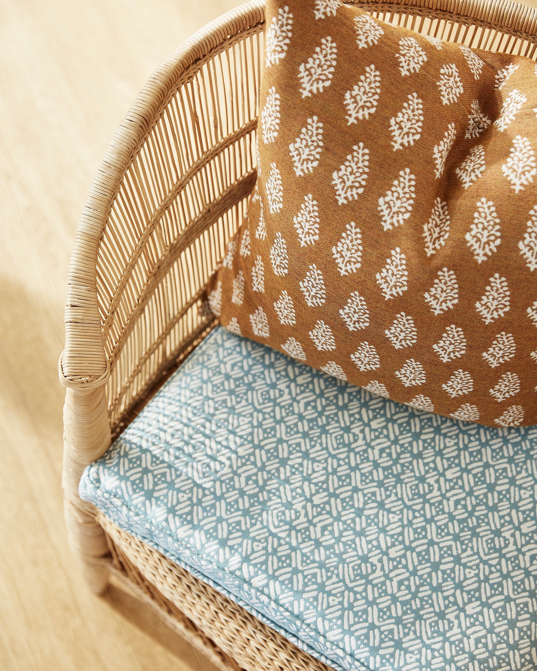 Batik Mineral fabric by Walter G shown in a styled interior, reference SUNB23.004