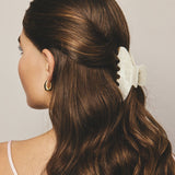 Yoyo Pearl Hair Clip