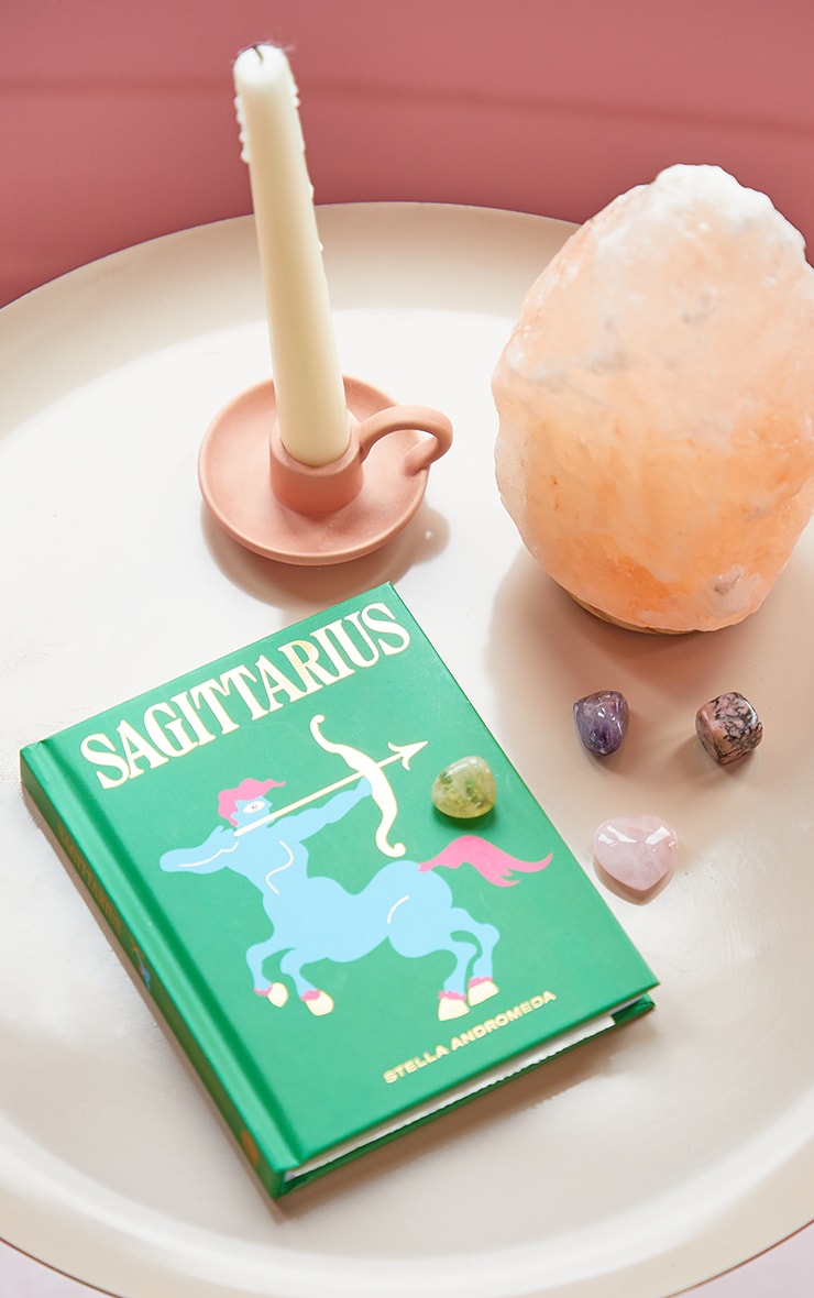 SAGITTARIUS - STAR SIGN BOOK