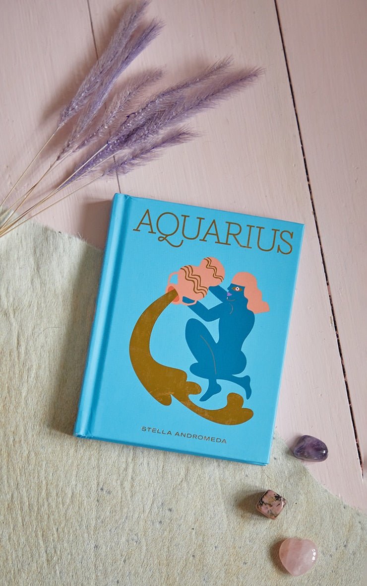 AQUARIUS - STAR SIGN BOOK - GEORGES of Dubai