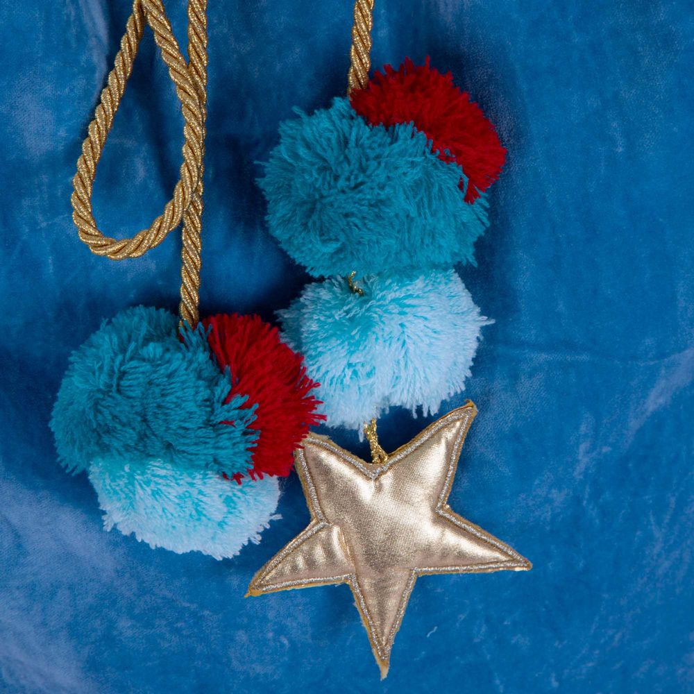 VELVET POM POM SACK - LIGHT BLUE